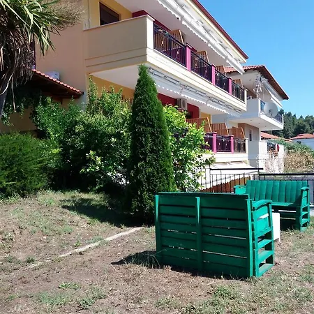 Pensiune House Keramaria Sea View