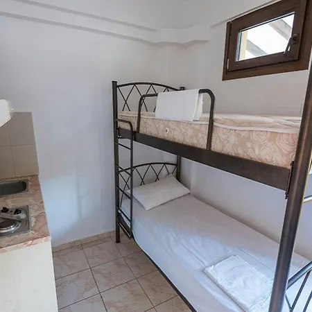 Pensiune House Keramaria Sea View